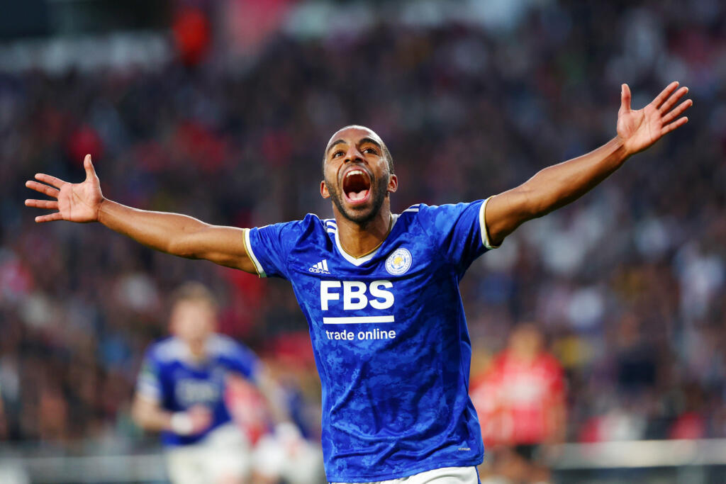 Conference League, il Leicester ribalta il PSV e vola in semifinale