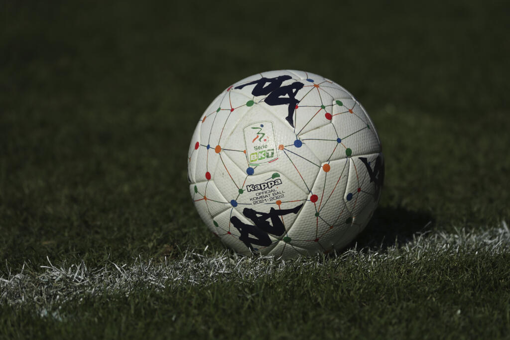 Serie B, tra playoff e playout: il calendario completo e gli accoppiamenti