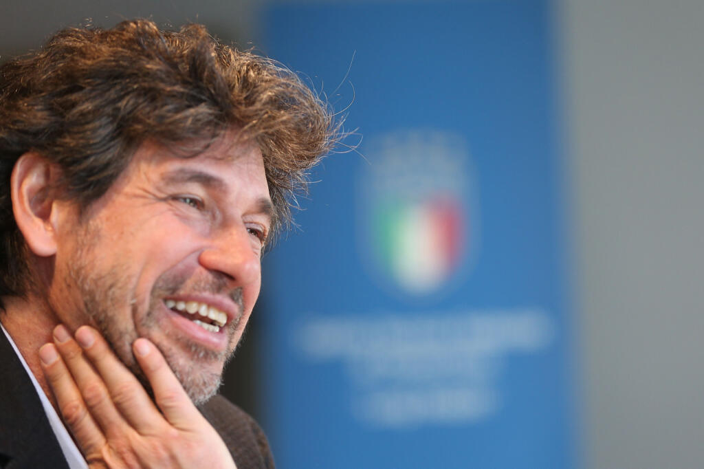 Corsa scudetto, Albertini: “Tonali un trascinatore del Milan. Mi ricorda Conte.”