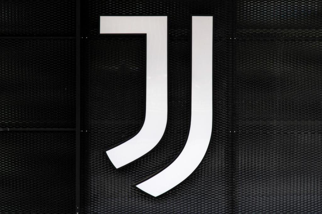Juventus, dai social arriva un segnale in vista del mercato