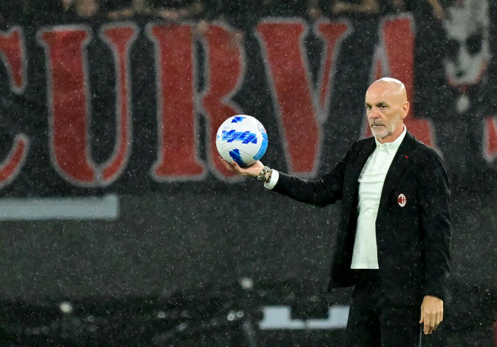 Milan-Fiorentina, Pioli: “Dovremo iniziare bene. Ibra sta vivendo un momento particolare”