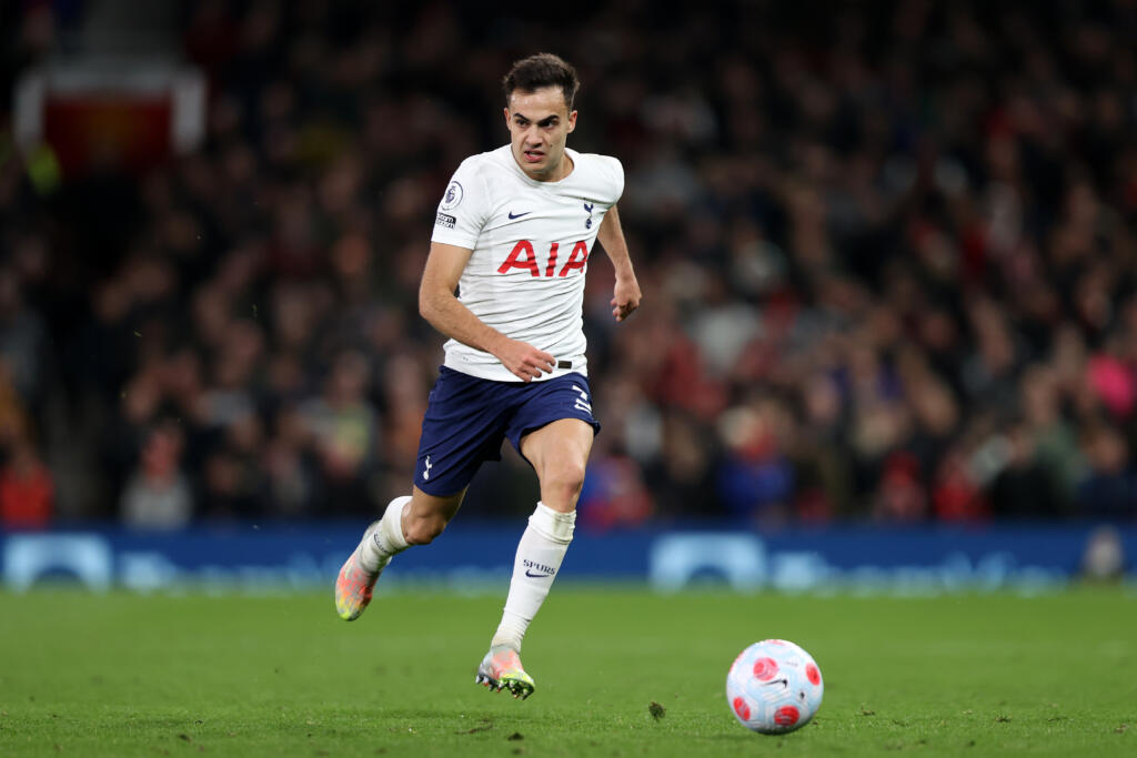 Barcellona, i blaugrana mettono nel mirino Sergio Reguilón