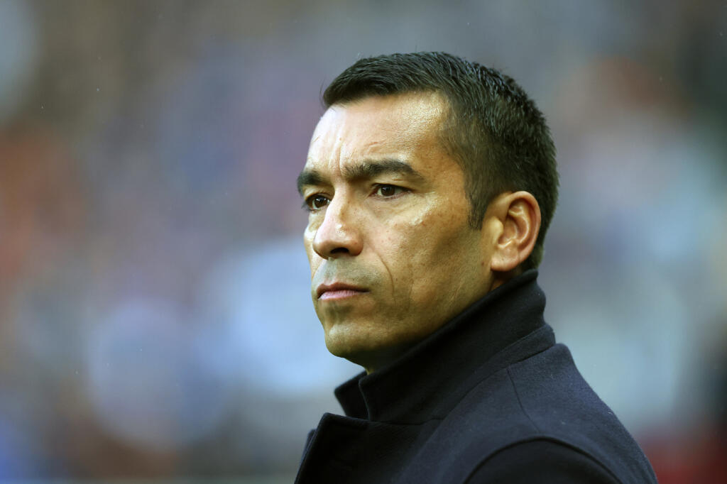 Europa League, van Bronckhorst: “Le finali sono più belle se le vinci”