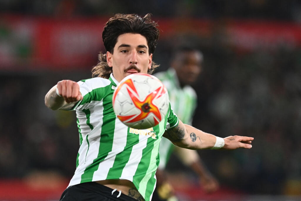Mercato Juventus, i bianconeri si uniscono alla corsa per Bellerin
