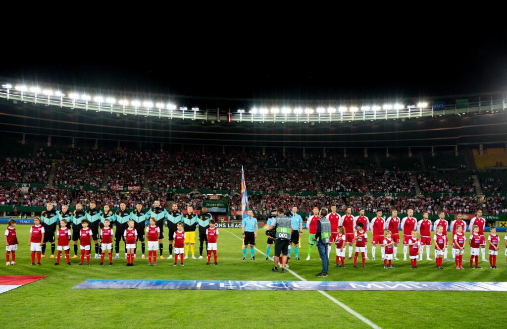Nations League, voragine in campo al termine di Austria-Danimarca