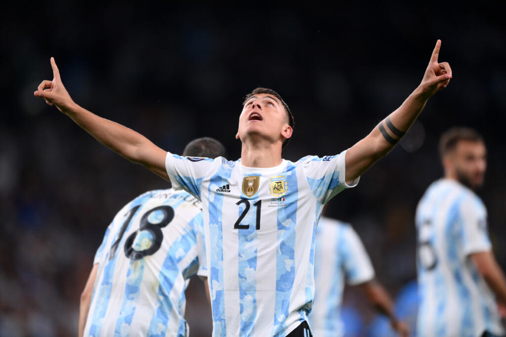 Mercato Inter, ai dettagli l’operazione Dybala: il “sì” è vicino