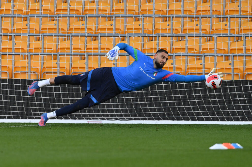 PSG, i numeri di maglia della nuova stagione. Donnarumma con la 99