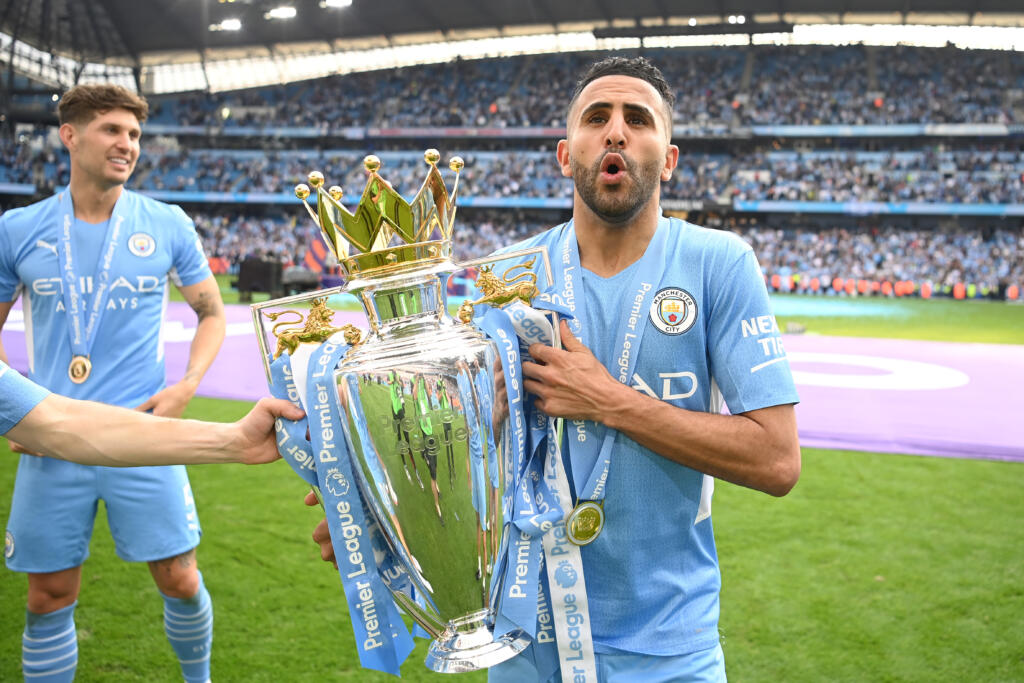 Manchester City, ufficiale: Mahrez ha rinnovato sino al 2025