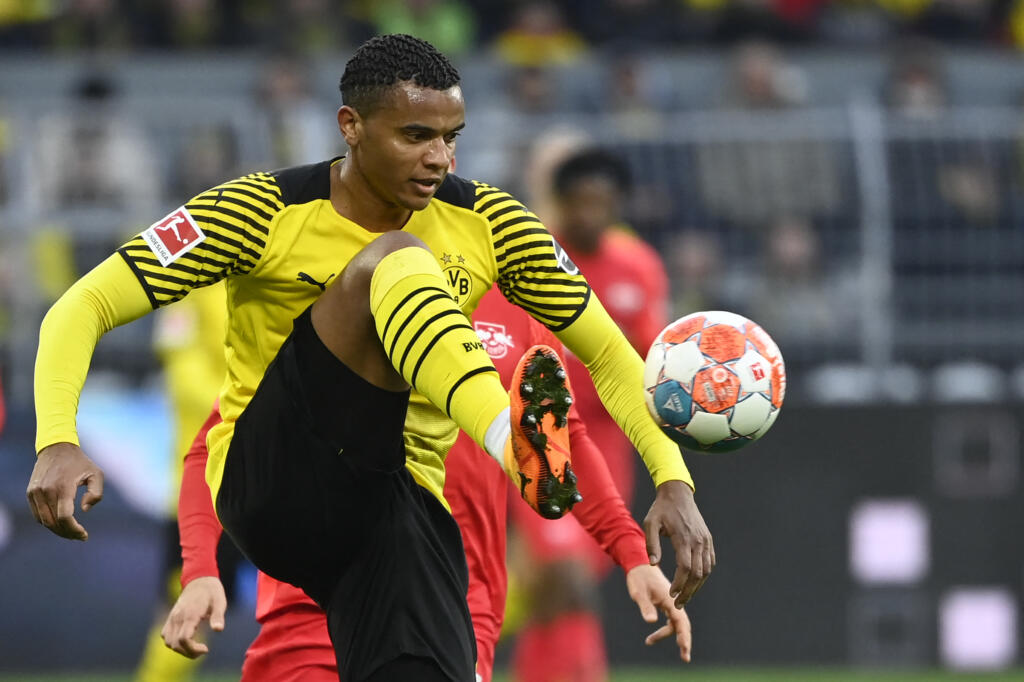 Mercato Inter, muro per Akanji: il difensore può arrivare dalla Lazio