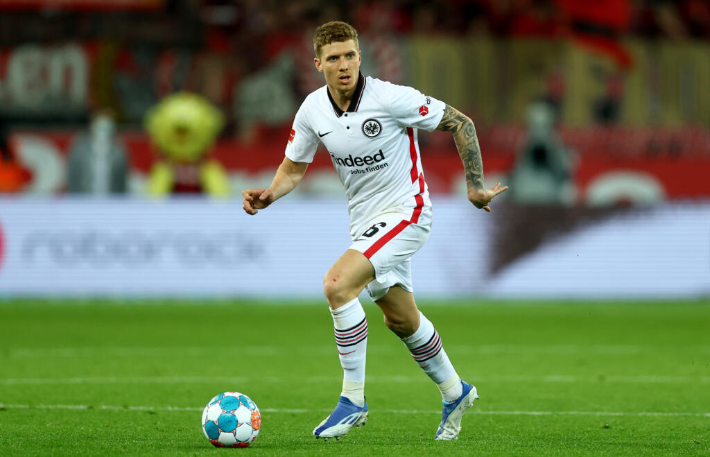 Mercato Verona, ufficiale: acquistato Hrustic dall’Eintracht Francoforte