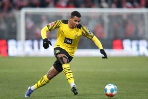 akanji manchester city