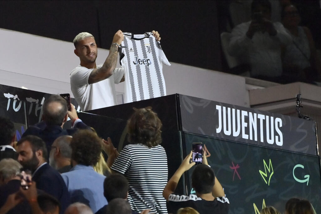 Juventus, Paredes sceglie la maglia numero 32