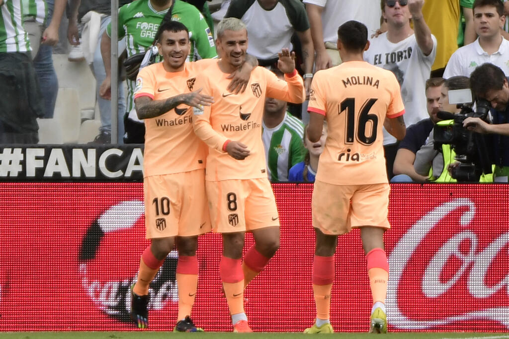 Liga, l’Atletico Madrid passa sul Betis. 1-2 con doppio Griezmann