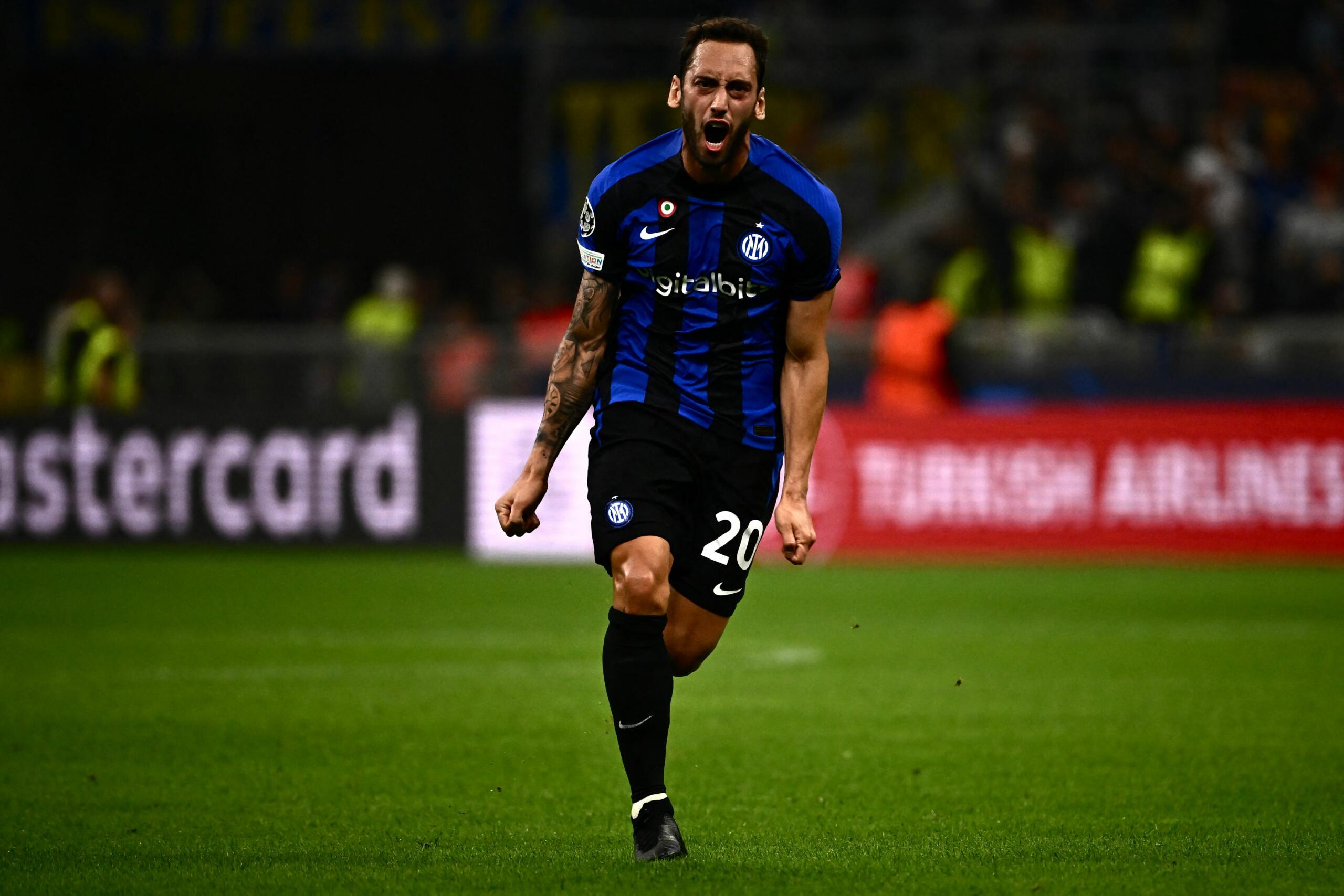inter calhanoglu champions