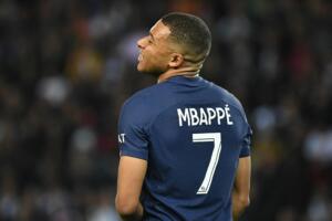 mbappe contratto