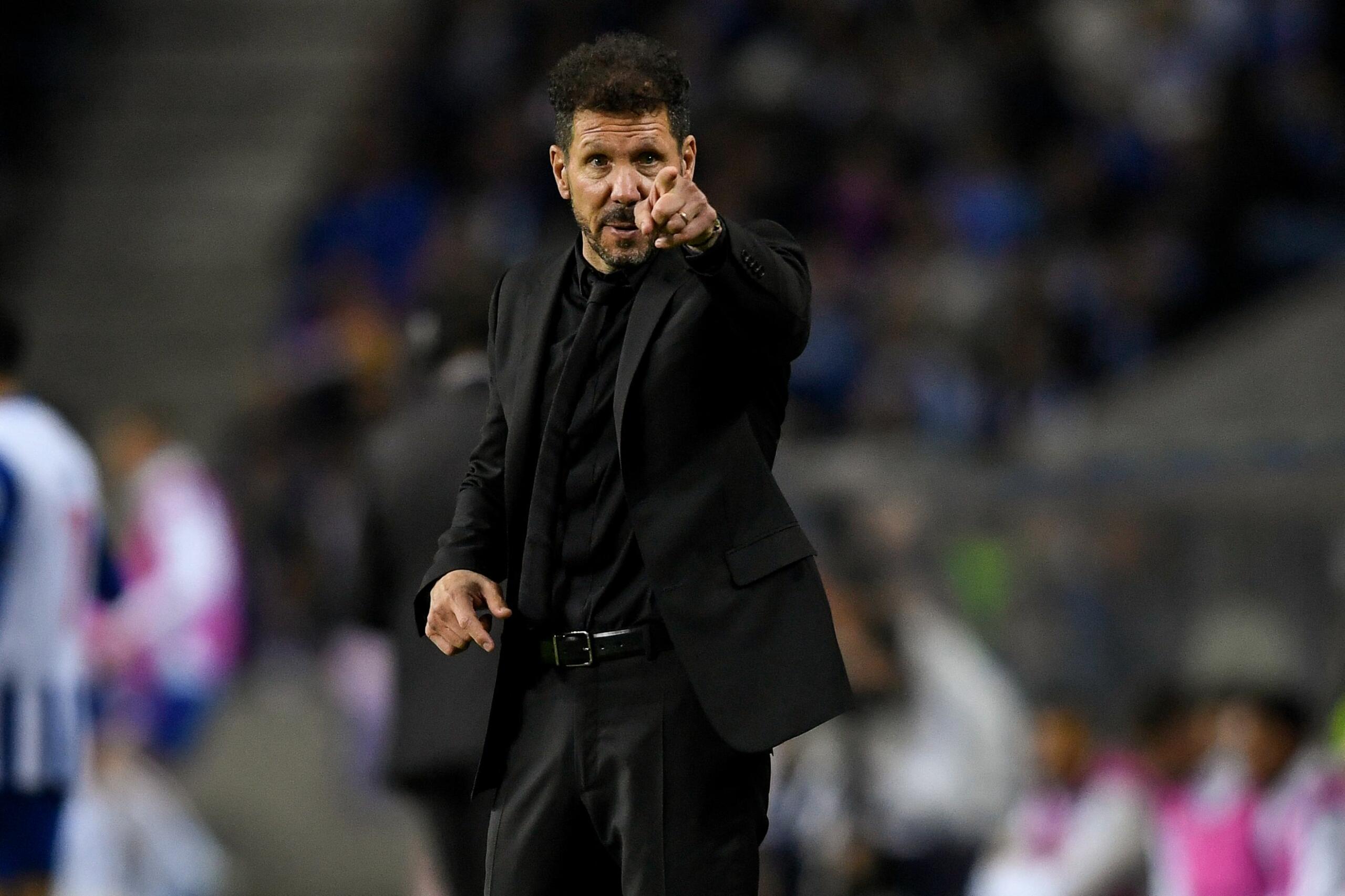 simeone esonero