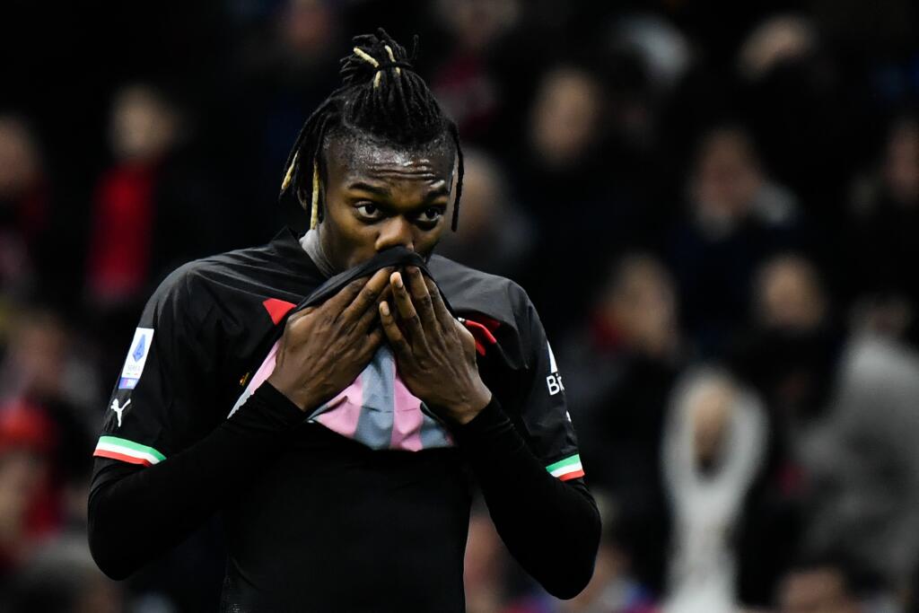 Milan, parla il padre di Leao: “TribunalI? Rafa risponde sul campo”