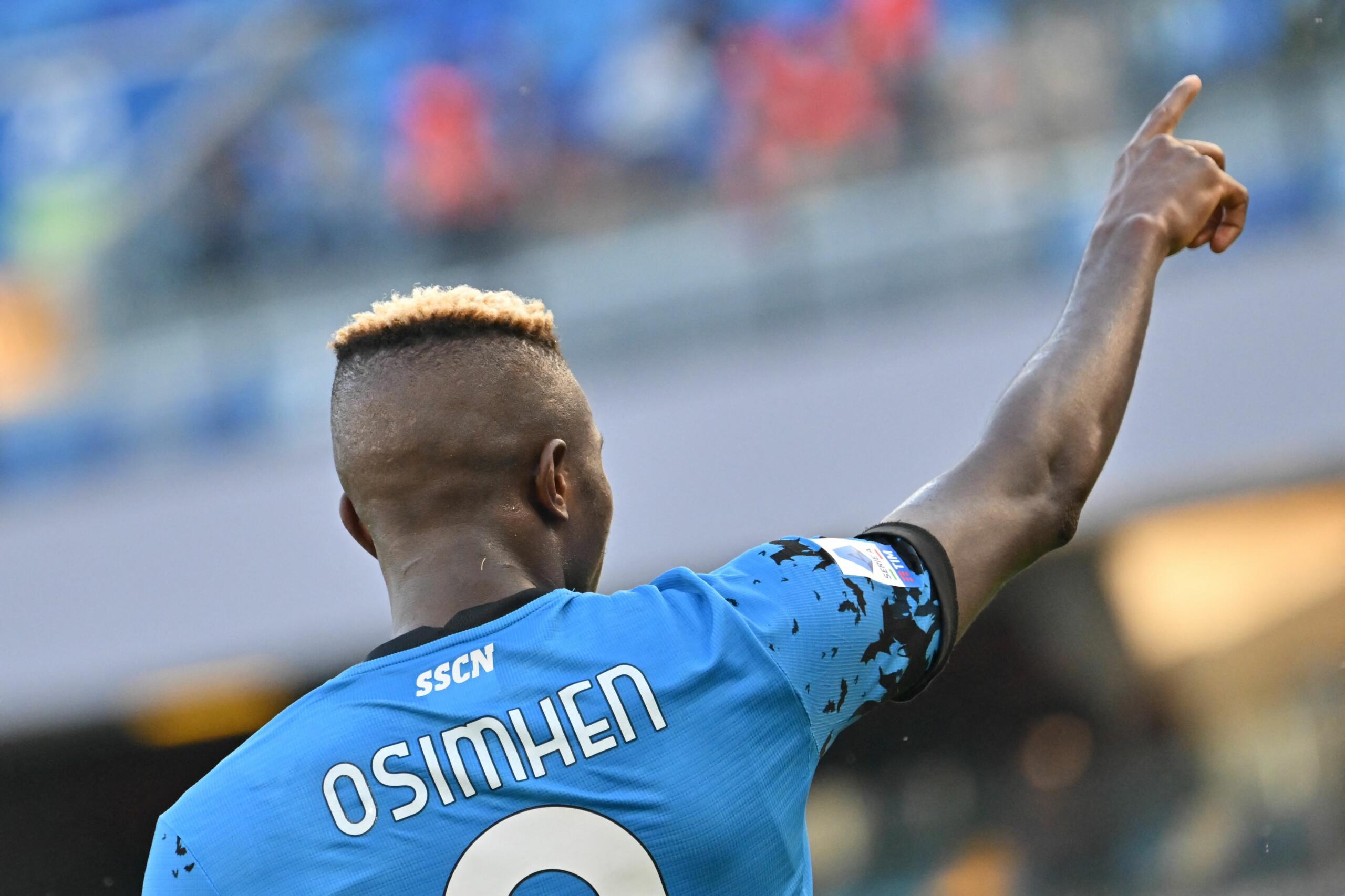 Osimhen lascia il Napoli