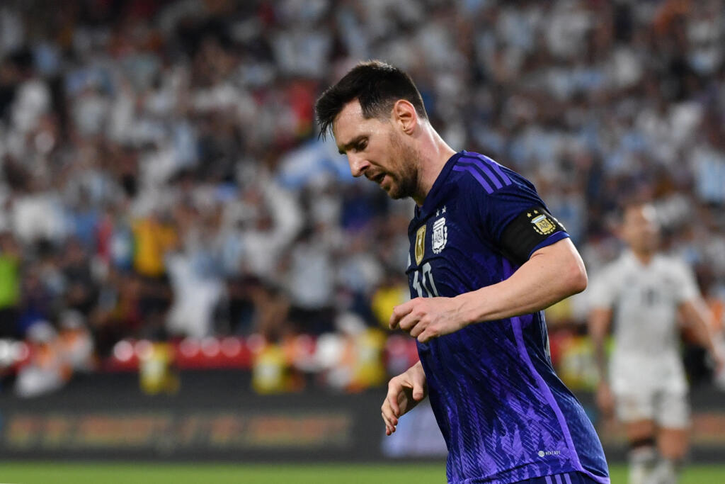 Messi: “Non giocherò ancora a lungo, sogno di tornare in Argentina”