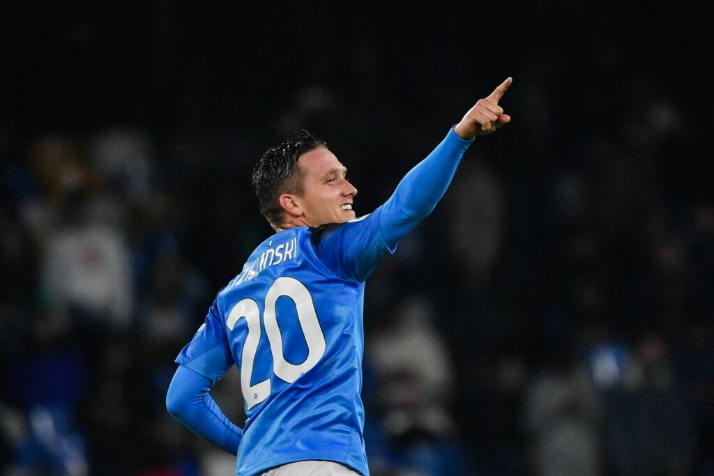 Napoli, Zielinski non ha dubbi: “Possiamo scrivere la storia”