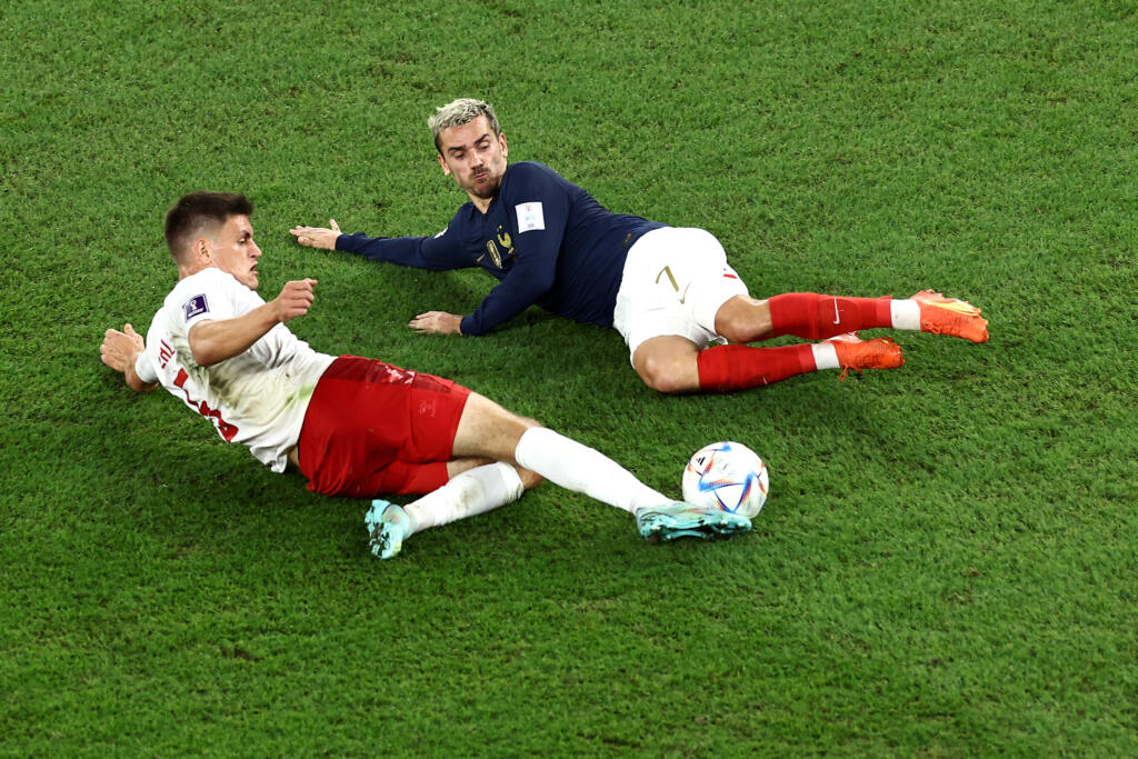 La Juventus cerca rinforzi: vivo l’interesse per Maehle