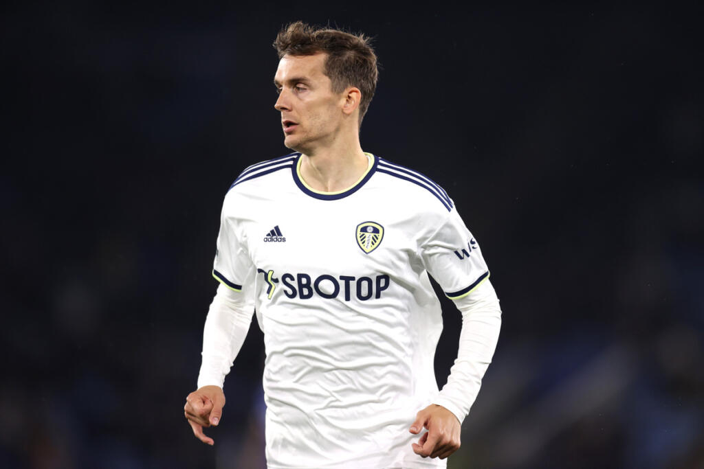 Mercato Roma, annuncio ufficiale: arriva Diego Llorente