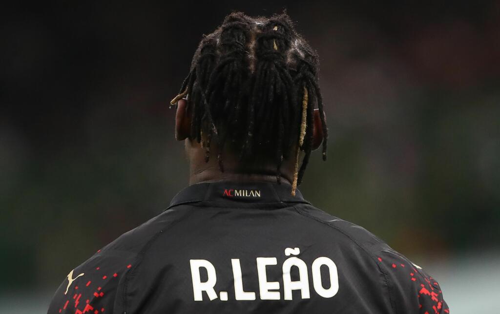 Milan, in stallo il rinnovo di Leao: può partire in estate