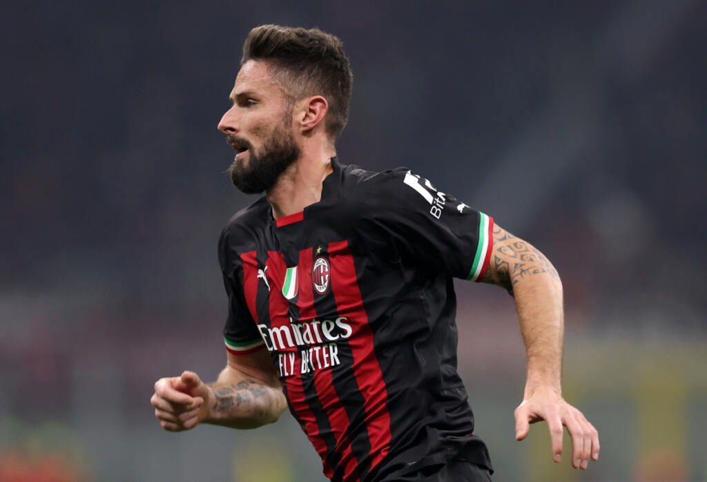 Milan, Giroud rivela: “Potevo andare all’Inter. Il derby…”