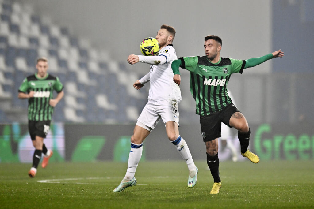 Sassuolo-Atalanta 0-0, il primo tempo: nervosismo al Mapei. Dea in dieci