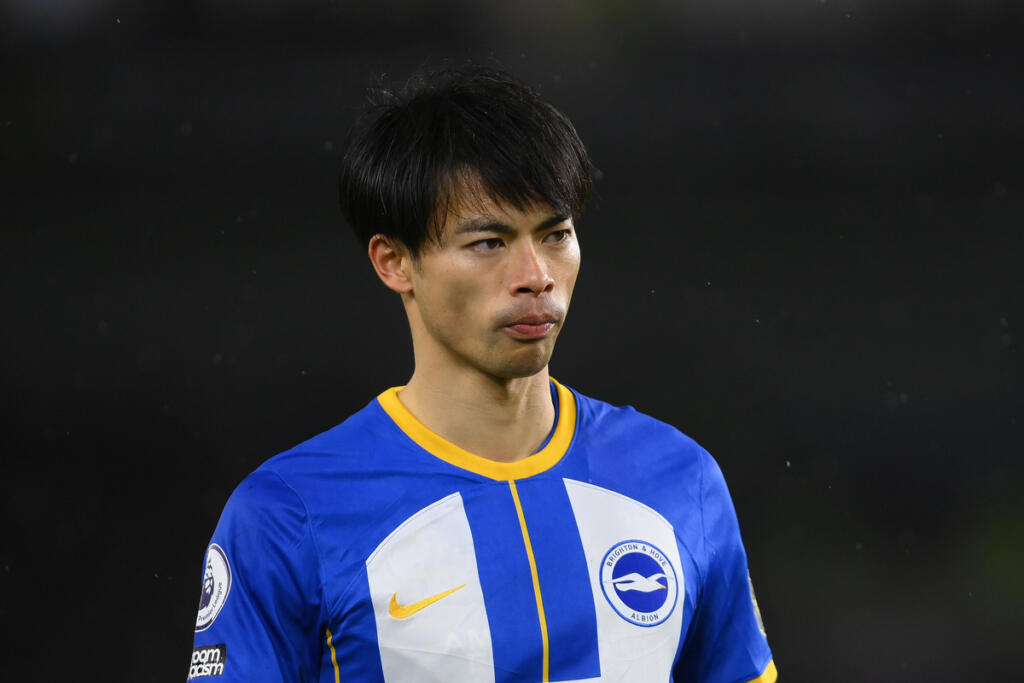 Tre top club si fiondano su Mitoma: il Brighton è pronto a blindarlo