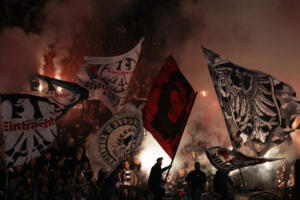 napoli eintracht tifosi