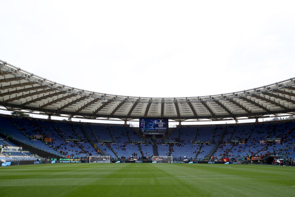 Lazio-Roma, le formazioni ufficiali del Derby: i due bomber in panchina