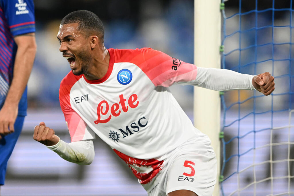 Juan Jesus Napoli rinnovo