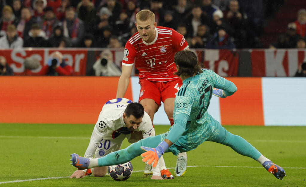 Bayern Monaco, Sommer ringrazia De Ligt: “Gli regalerò…”