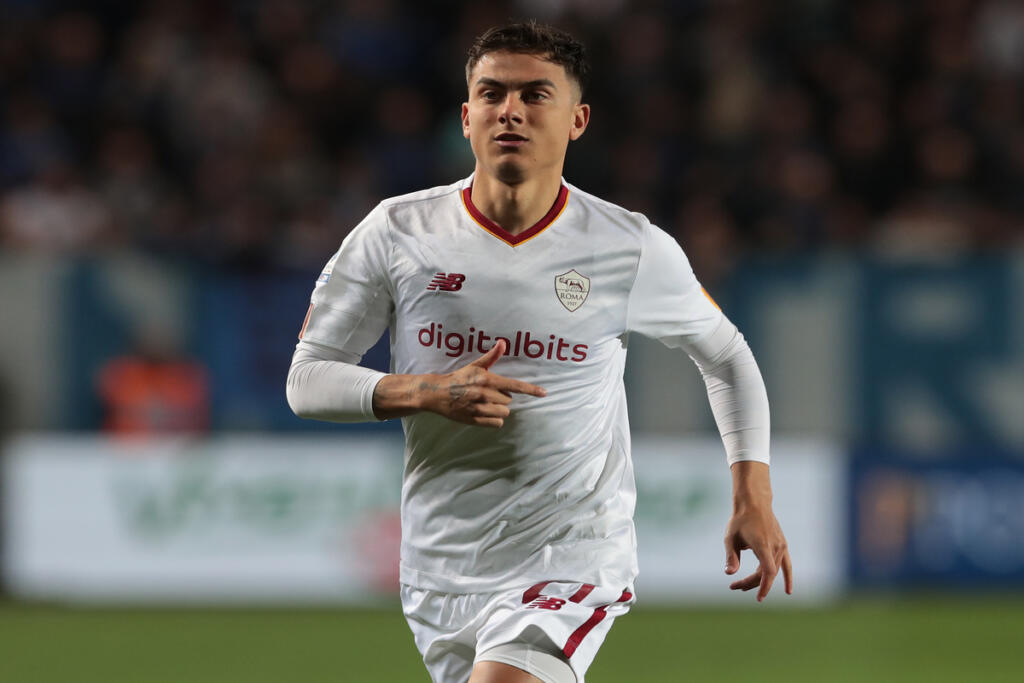Roma, Dybala punta al recupero con il Milan: andrà in panchina