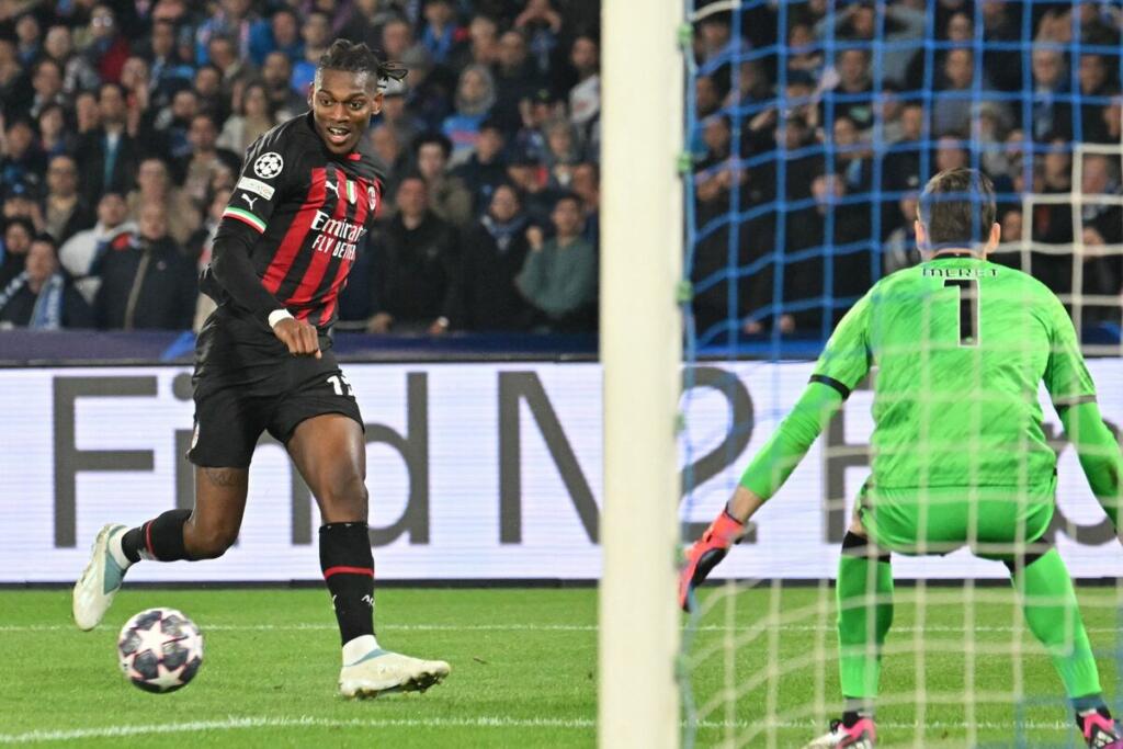 Napoli-Milan, Cassano attacca Rrahmani: “Sul gol deve fare fallo”