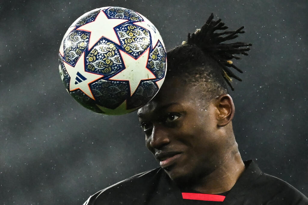 Milan e Napoli, la Champions può portare i rinnovi di Leao e Kvara