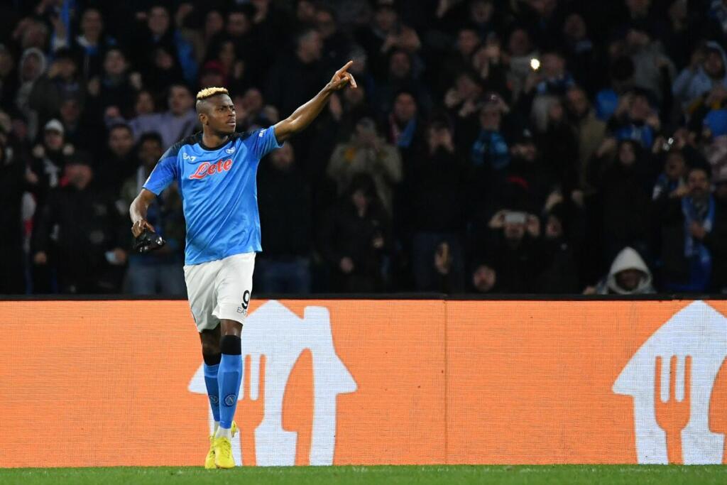 Mercato Napoli, giorni chiave per il futuro di Osimhen: il punto
