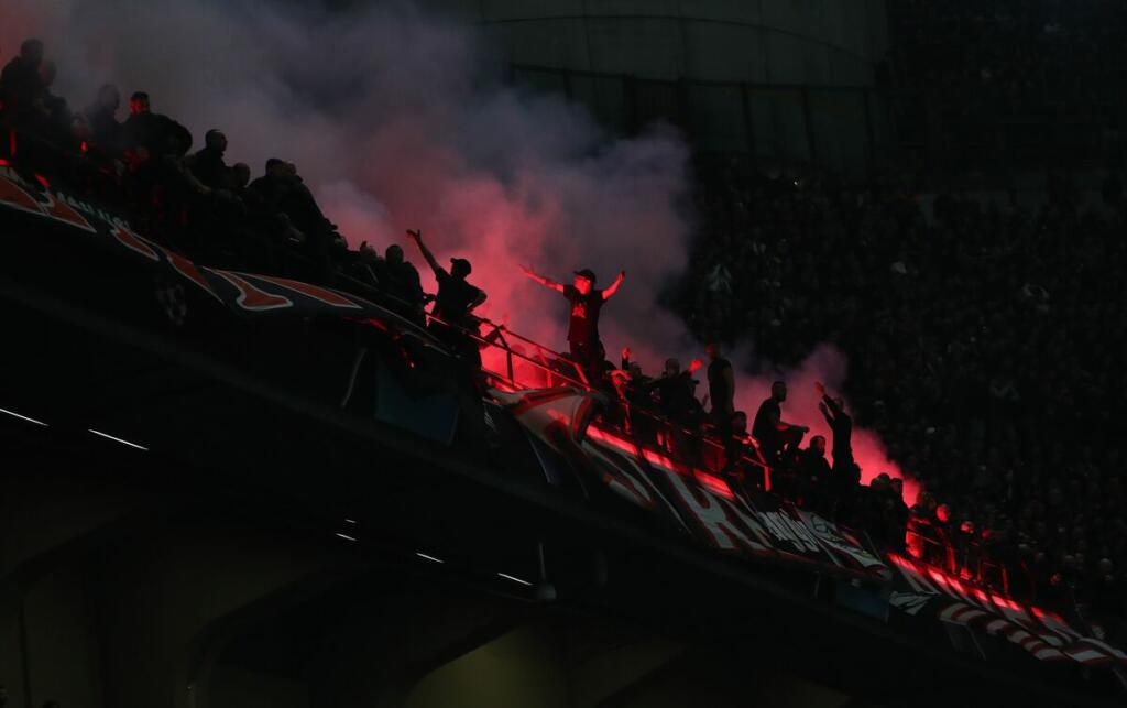 Milan-Inter, Daspo per 15 tifosi rossoneri: la ricostruzione