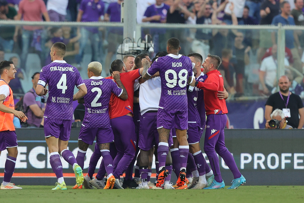 fiorentina conference league