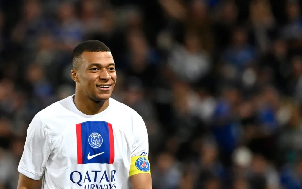 Il PSG fissa il prezzo per Mbappé: la cifra è mostruosa
