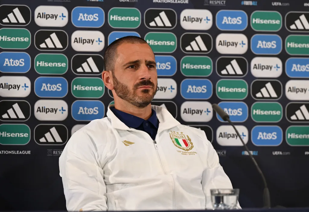 Il futuro di Bonucci: accompagnato alla porta da Mancini, ma dalla Juve?