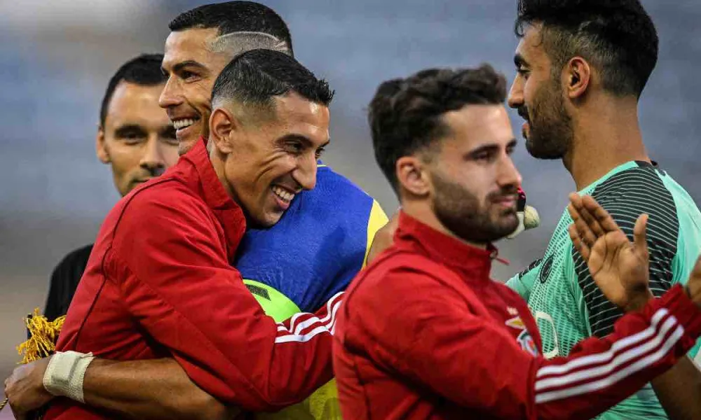 Benfica e Al Nassr in amichevole: Di Maria asfalta Ronaldo