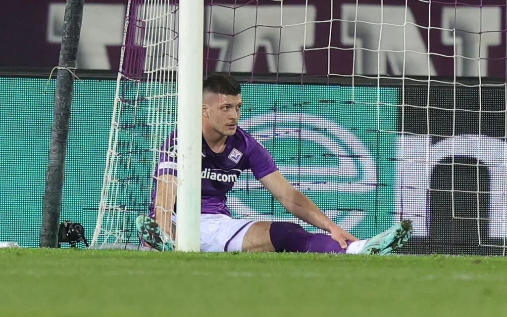 Mercato Fiorentina, sirene turche per Jovic: i dettagli