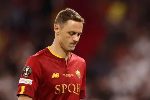 Matic, addio alla Roma: vuole il Rennes ma i giallorossi fanno muro