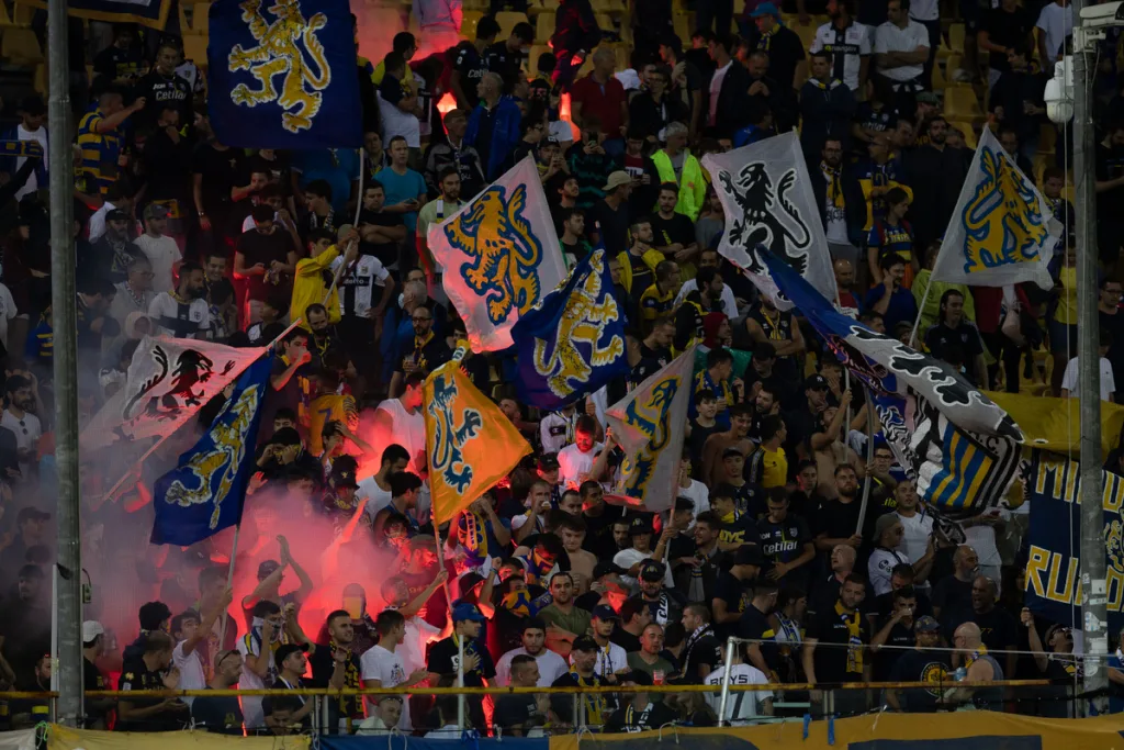 Serie B, Parma a punteggio pieno: i risultati della serata