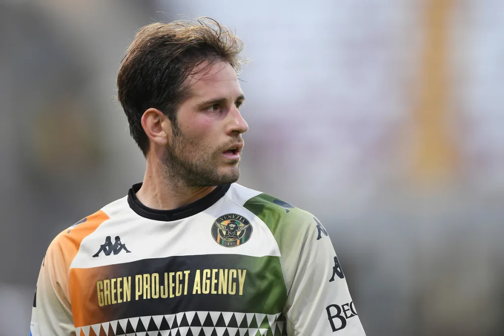 Mercato Bari, richiesta al Genoa per Aramu: i dettagli