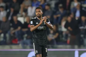 alex sandro infortunio