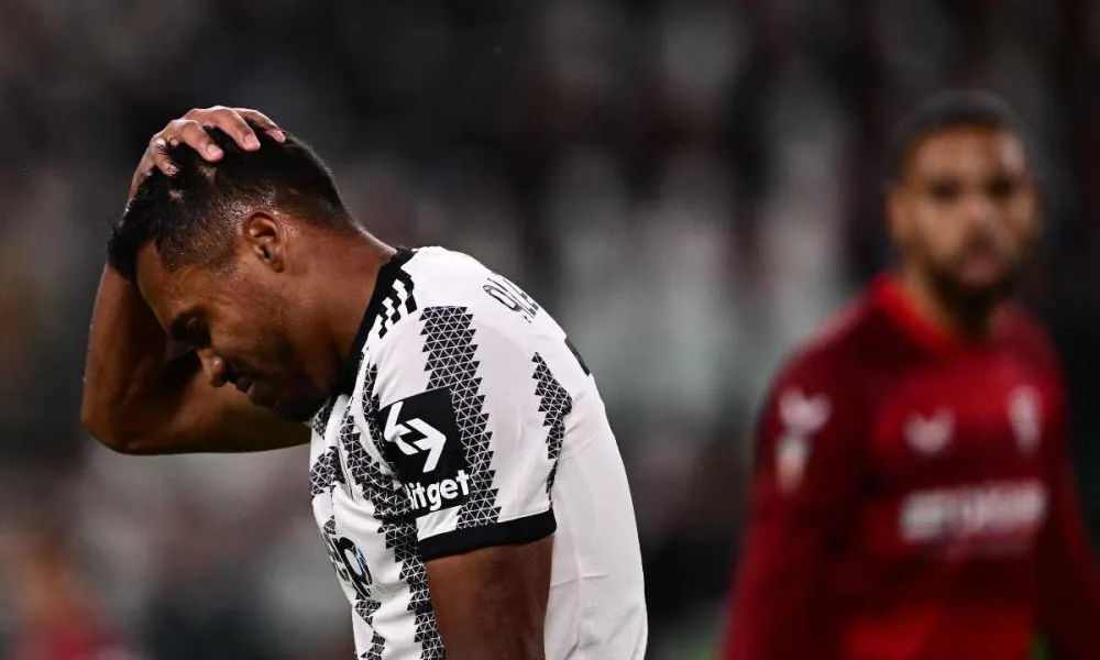 Juventus, lesione per Alex Sandro: l'esito degli esami strumentali