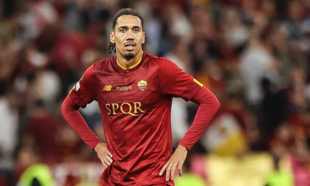 Smalling ancora out contro il Genoa: è un caso